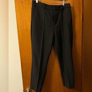 Madewell Black Pants with  tapered leg and zip at ankles